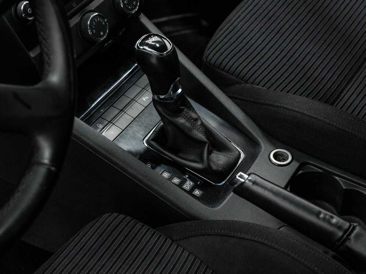 Skoda Octavia б/у, 2015, Роботизированная. Фото: #13