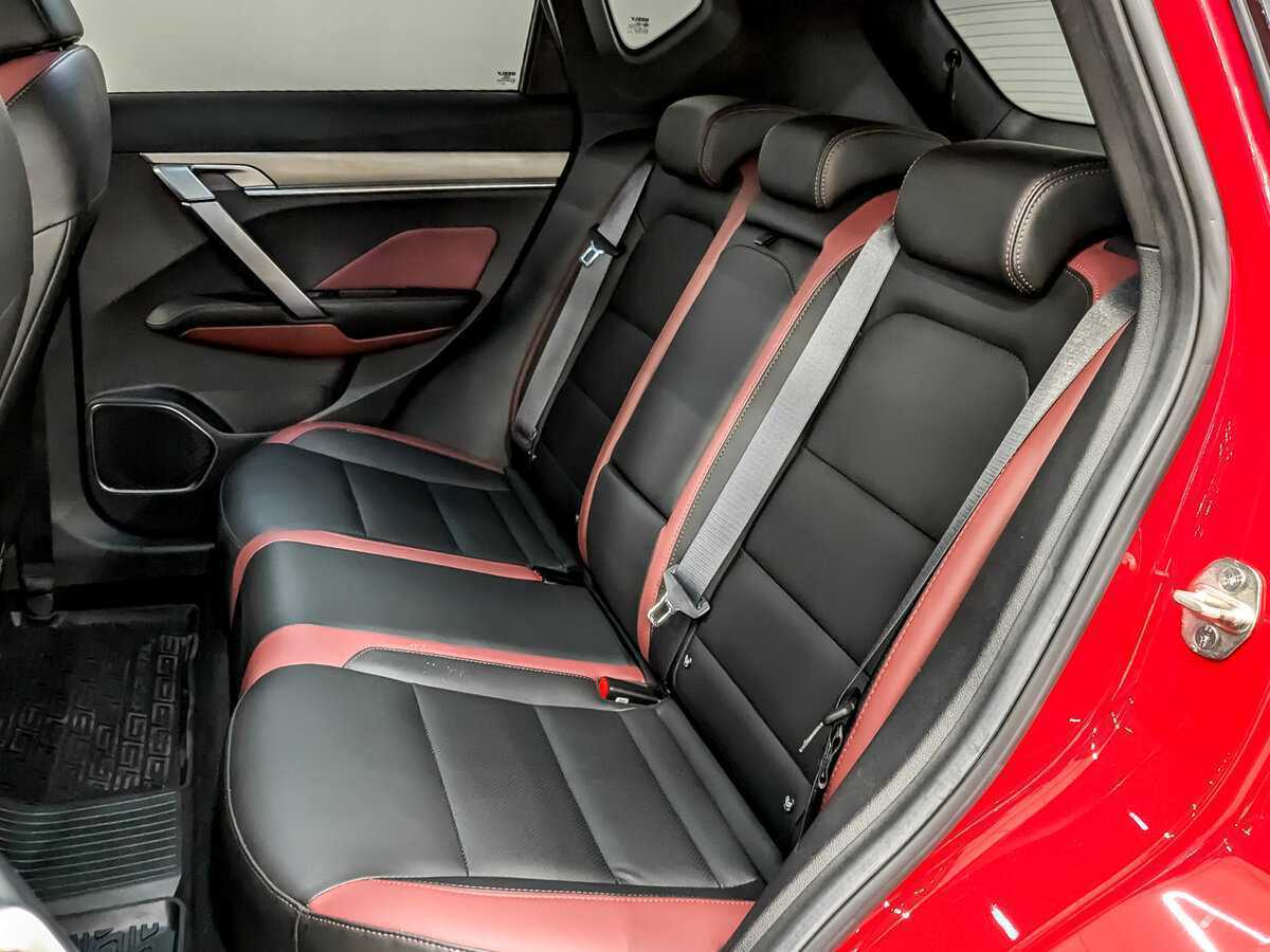 Geely Coolray б/у, 2022, Роботизированная. Фото: #11