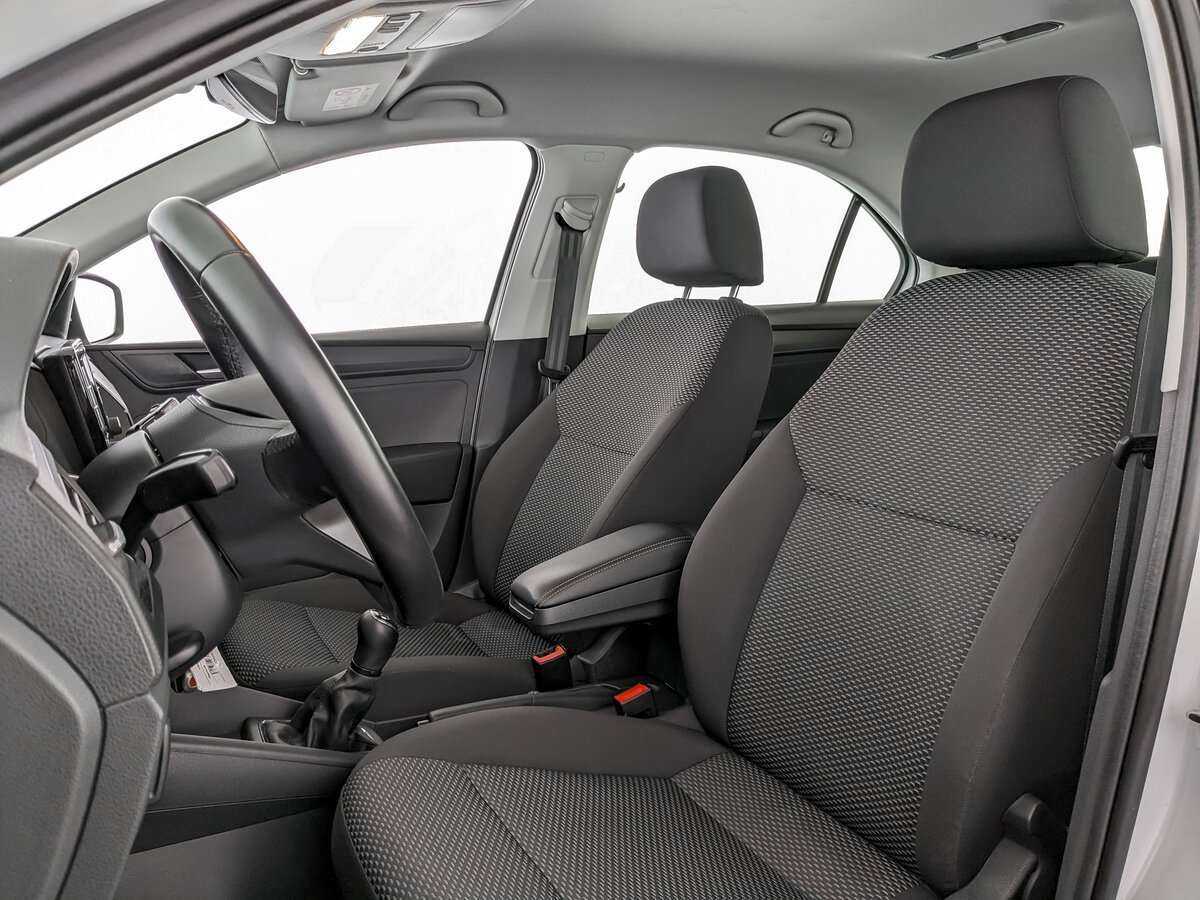 Volkswagen Polo б/у, 2020, Механическая. Фото: #18