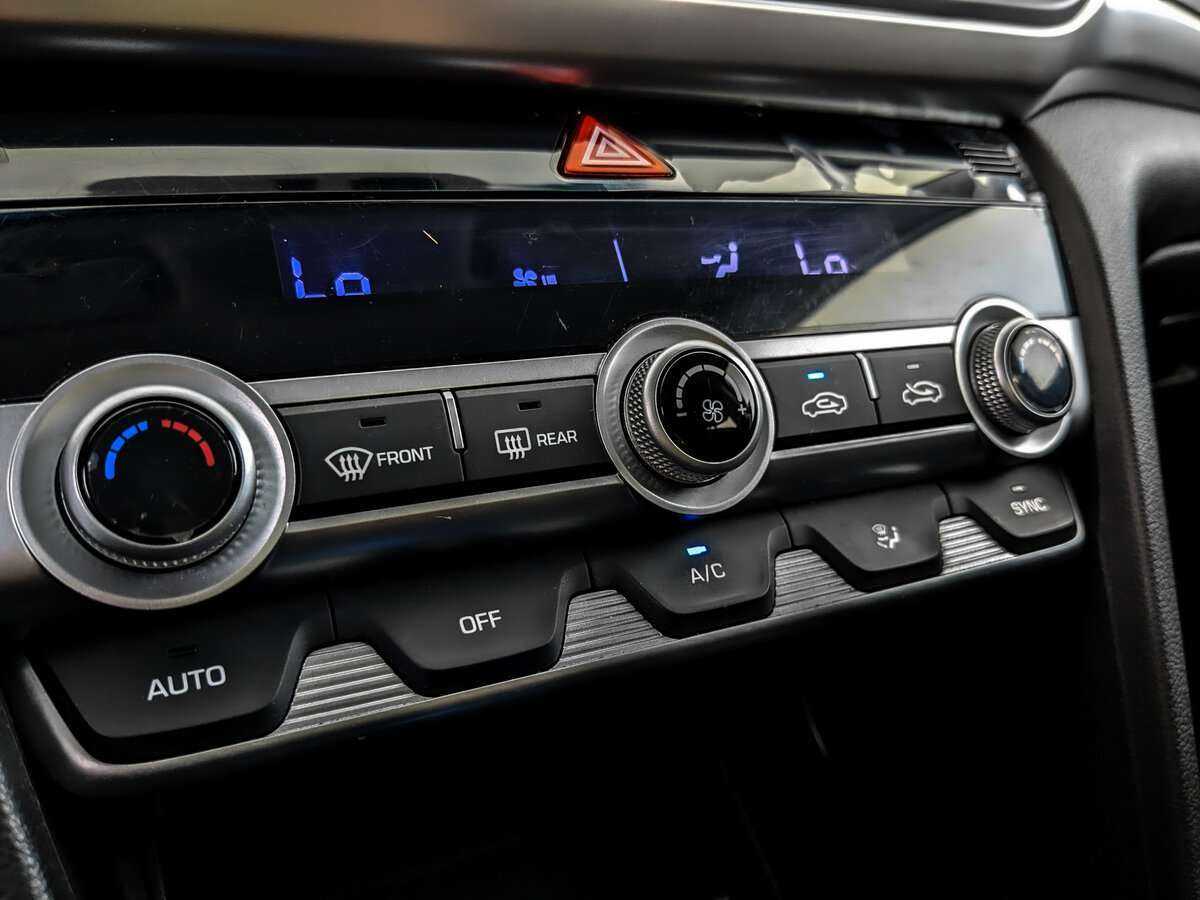 Hyundai Elantra б/у, 2020, Автоматическая. Фото: #20