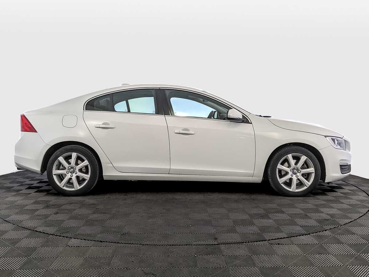 Volvo S60 б/у, 2017, Автоматическая. Фото: #3