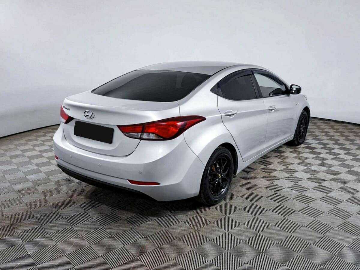 Hyundai Elantra б/у, 2015, Механическая. Фото: #4