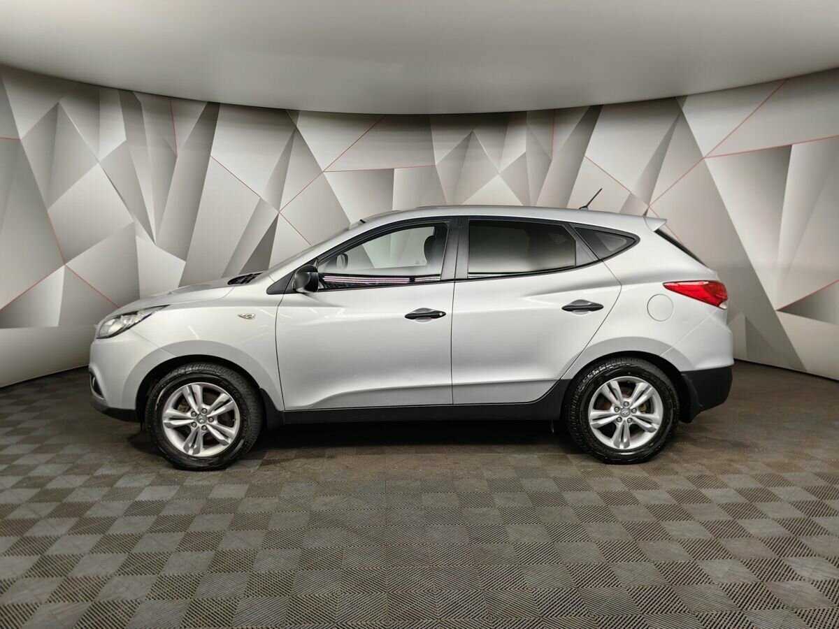 Hyundai ix35 б/у, 2013, Механическая. Фото: #4