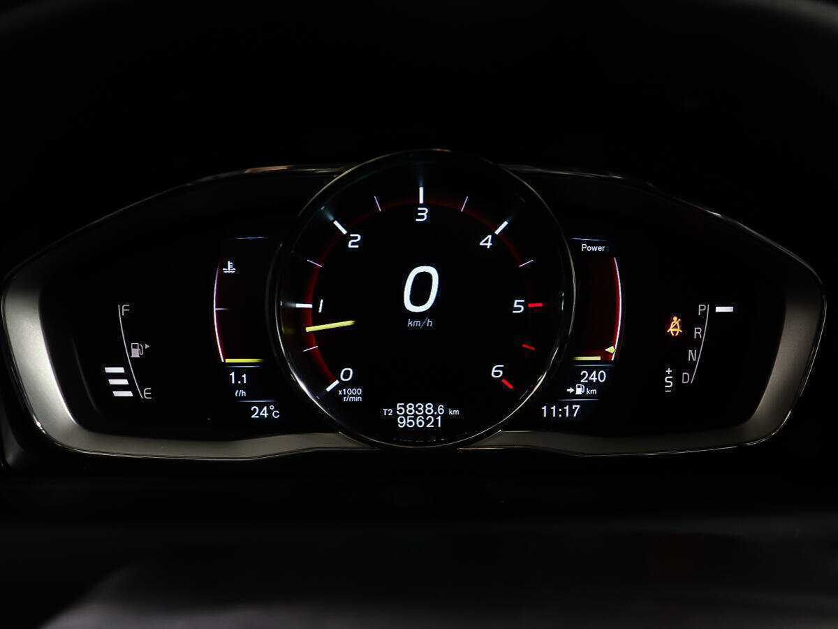 Volvo XC60 б/у, 2015, Автоматическая. Фото: #13