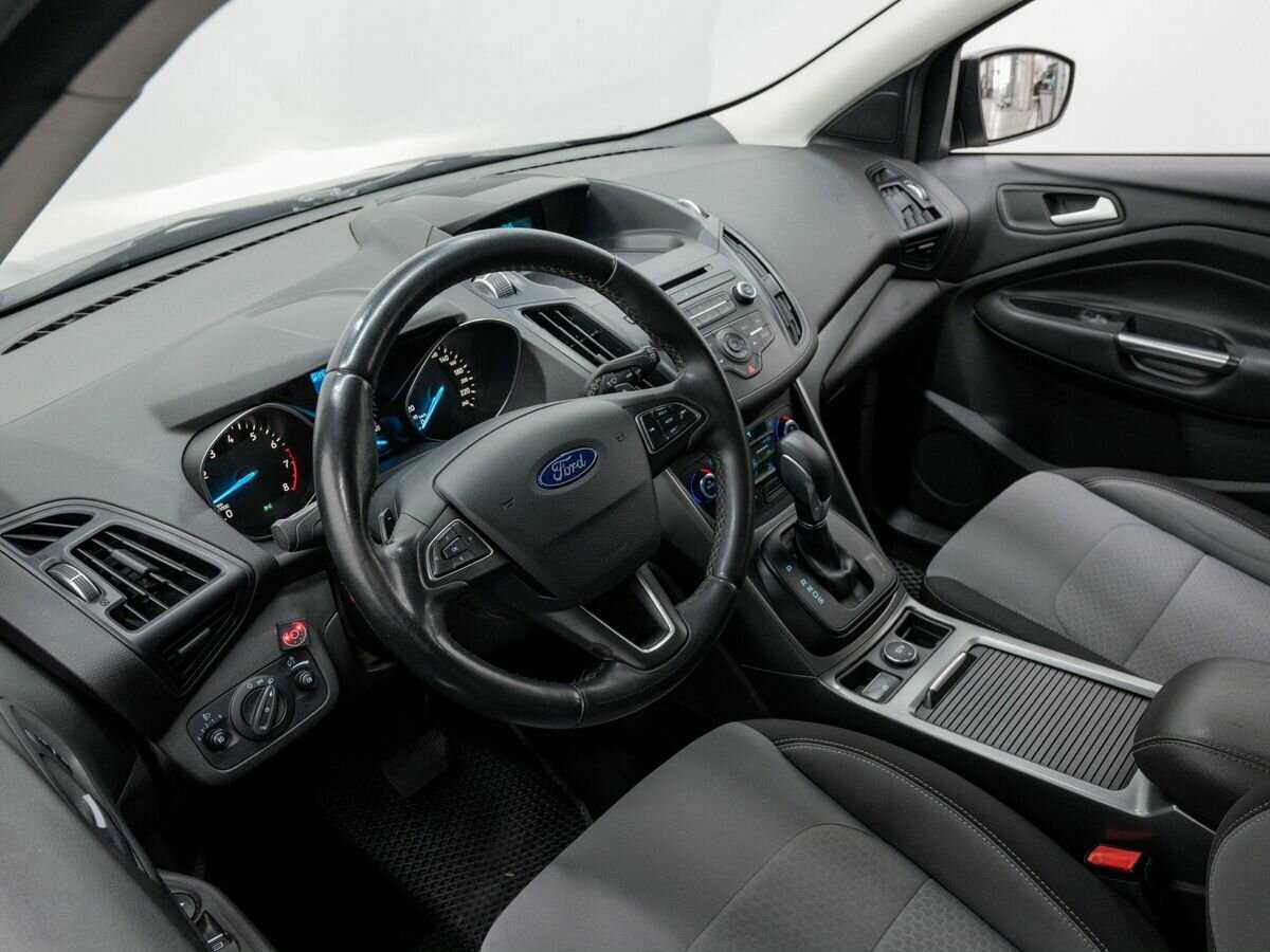 Ford Kuga б/у, 2016, Автоматическая. Фото: #12
