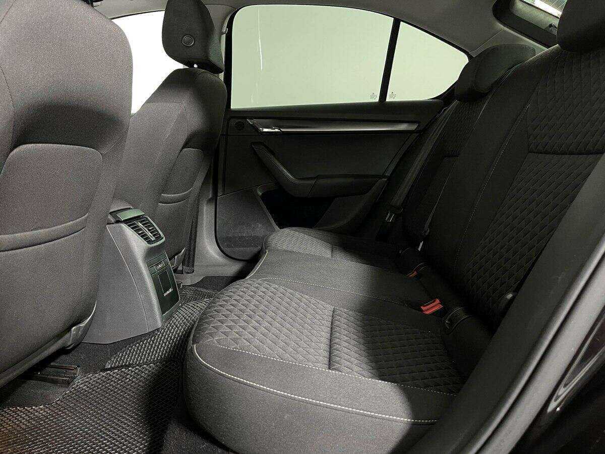 Skoda Octavia б/у, 2017, Роботизированная. Фото: #8