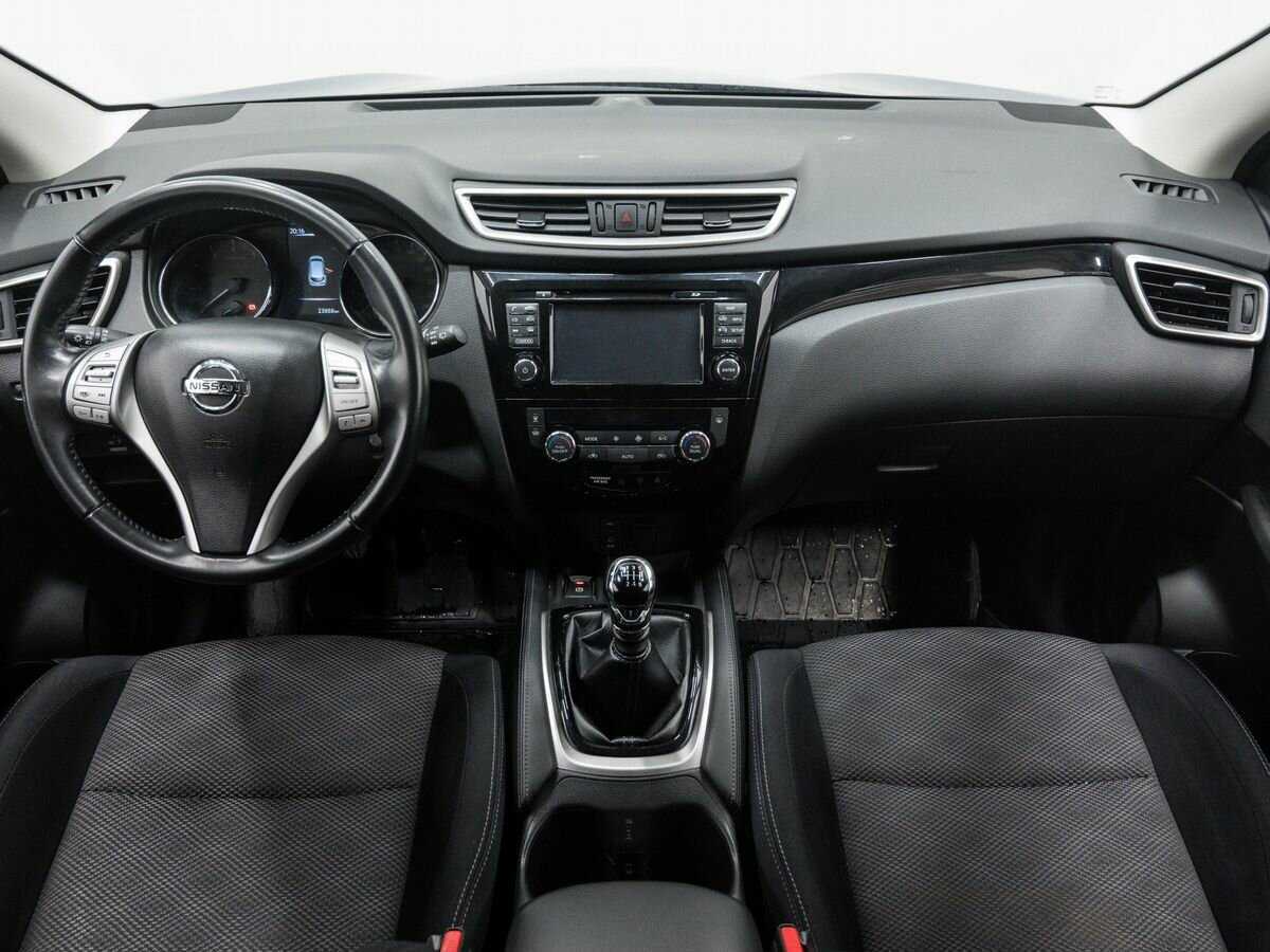 Nissan Qashqai б/у, 2017, Механическая. Фото: #10