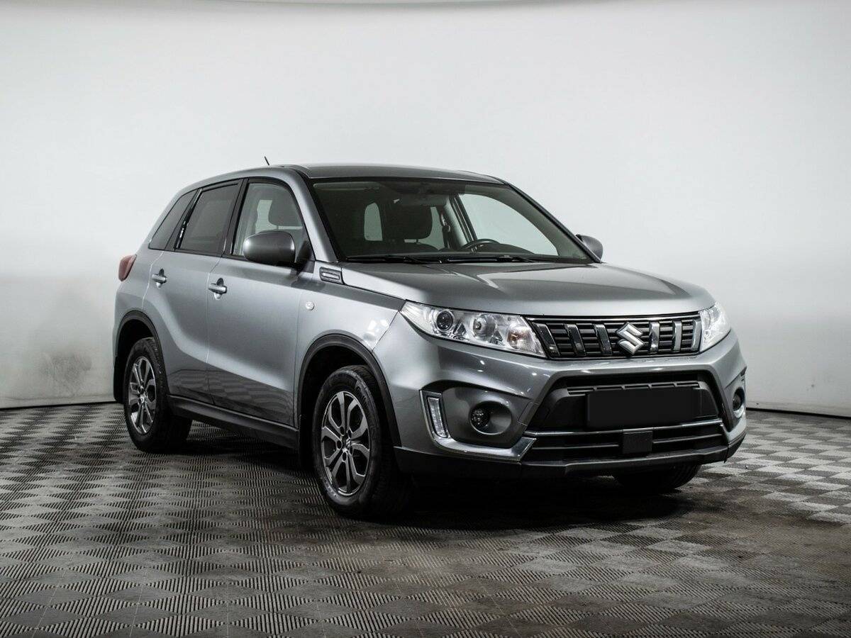 Suzuki Vitara б/у, 2020, Автоматическая. Фото: #2