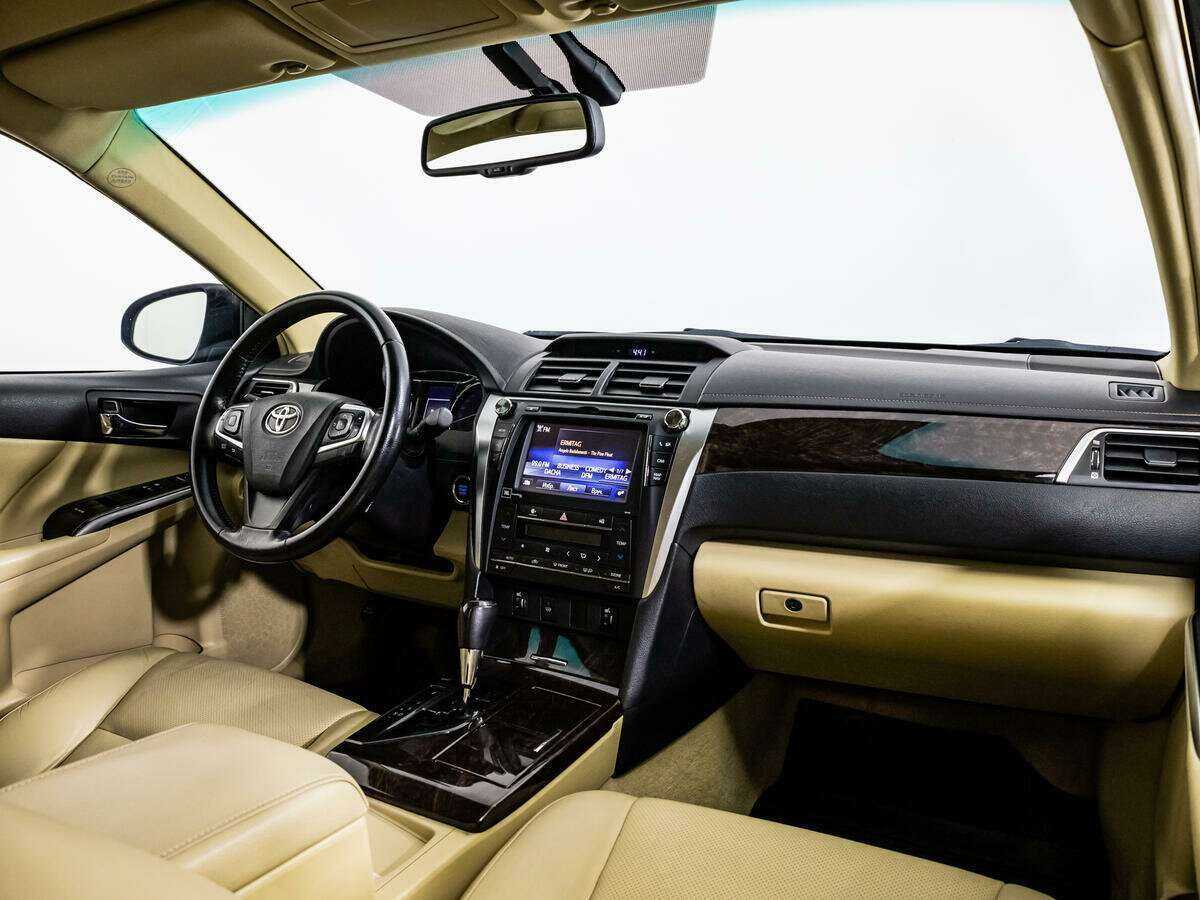 Toyota Camry б/у, 2015, Автоматическая. Фото: #7