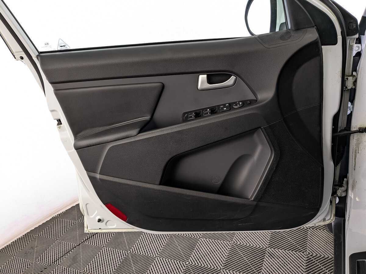 Kia Sportage б/у, 2012, Автоматическая. Фото: #18