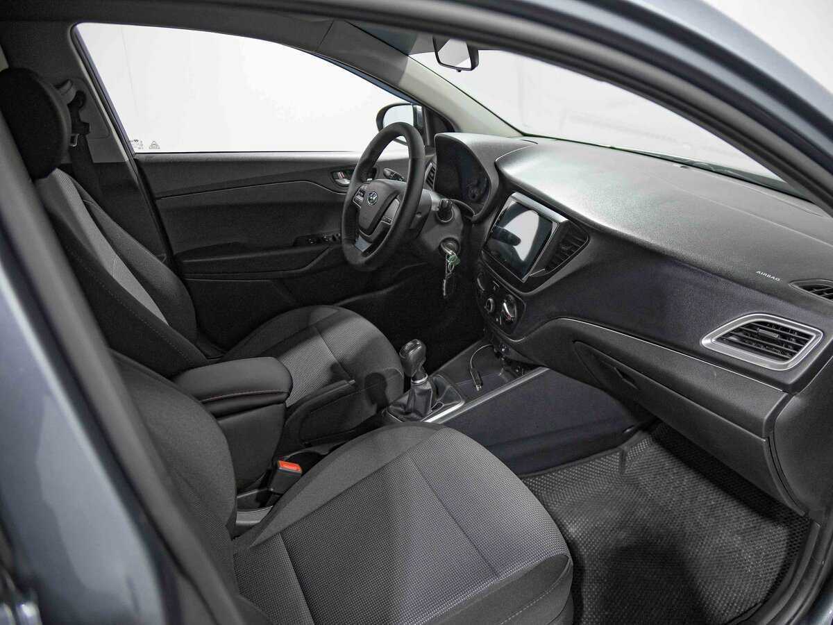 Hyundai Solaris б/у, 2020, Механическая. Фото: #13