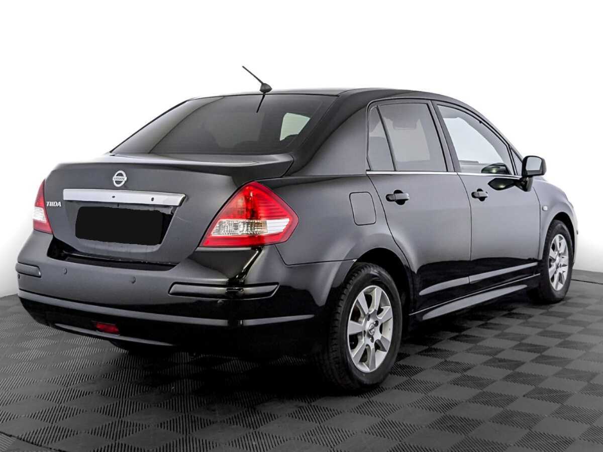 Nissan Tiida б/у, 2013, Автоматическая. Фото: #4