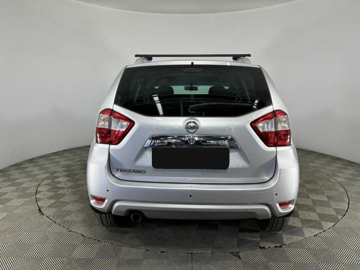 Nissan Terrano б/у, 2015, Автоматическая. Фото: #2
