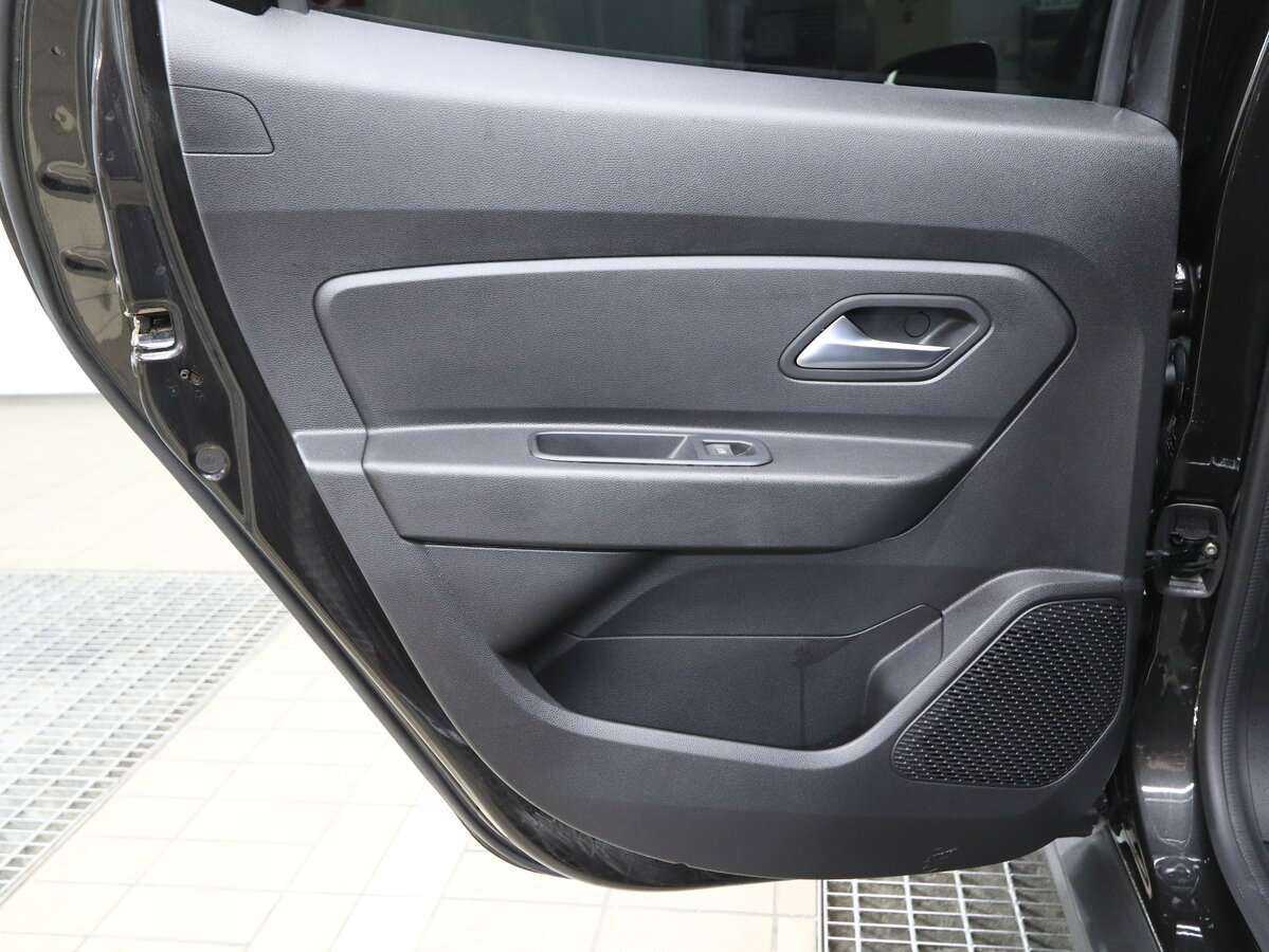 Renault Duster б/у, 2021, Механическая. Фото: #15