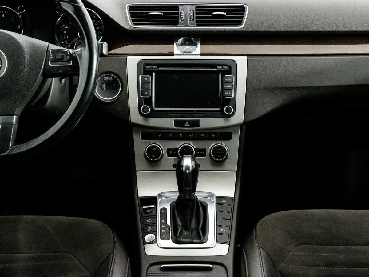 Volkswagen Passat б/у, 2012, Роботизированная. Фото: #11