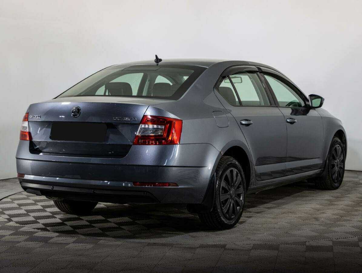 Skoda Octavia б/у, 2019, Механическая. Фото: #4