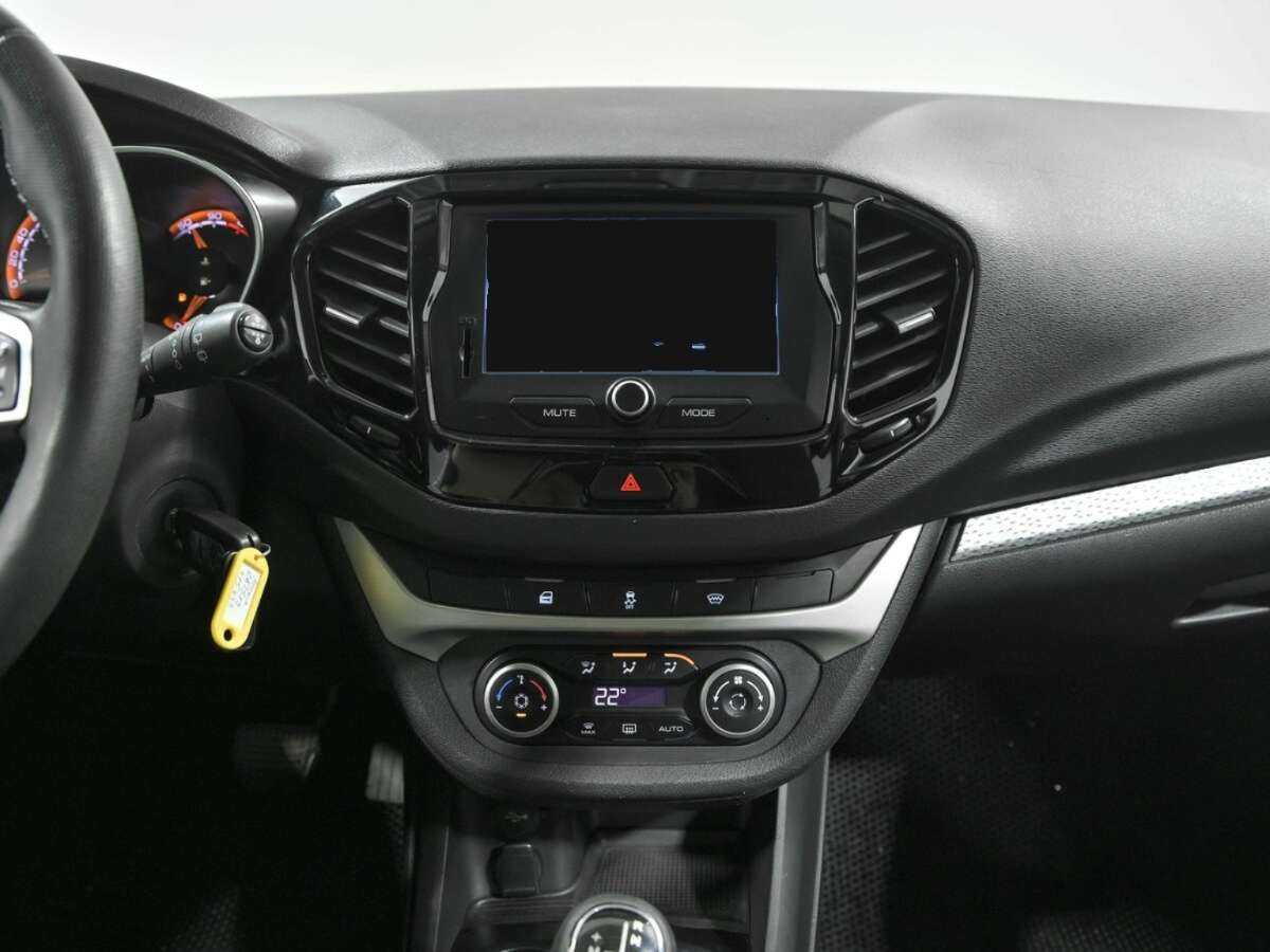 Lada (ВАЗ) Vesta б/у, 2019, Роботизированная. Фото: #5