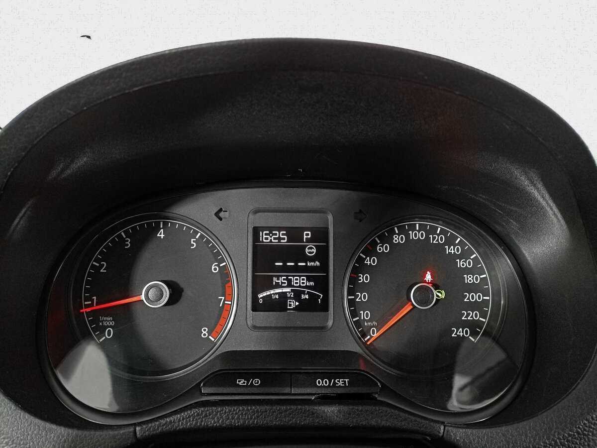 Volkswagen Polo б/у, 2016, Автоматическая. Фото: #12