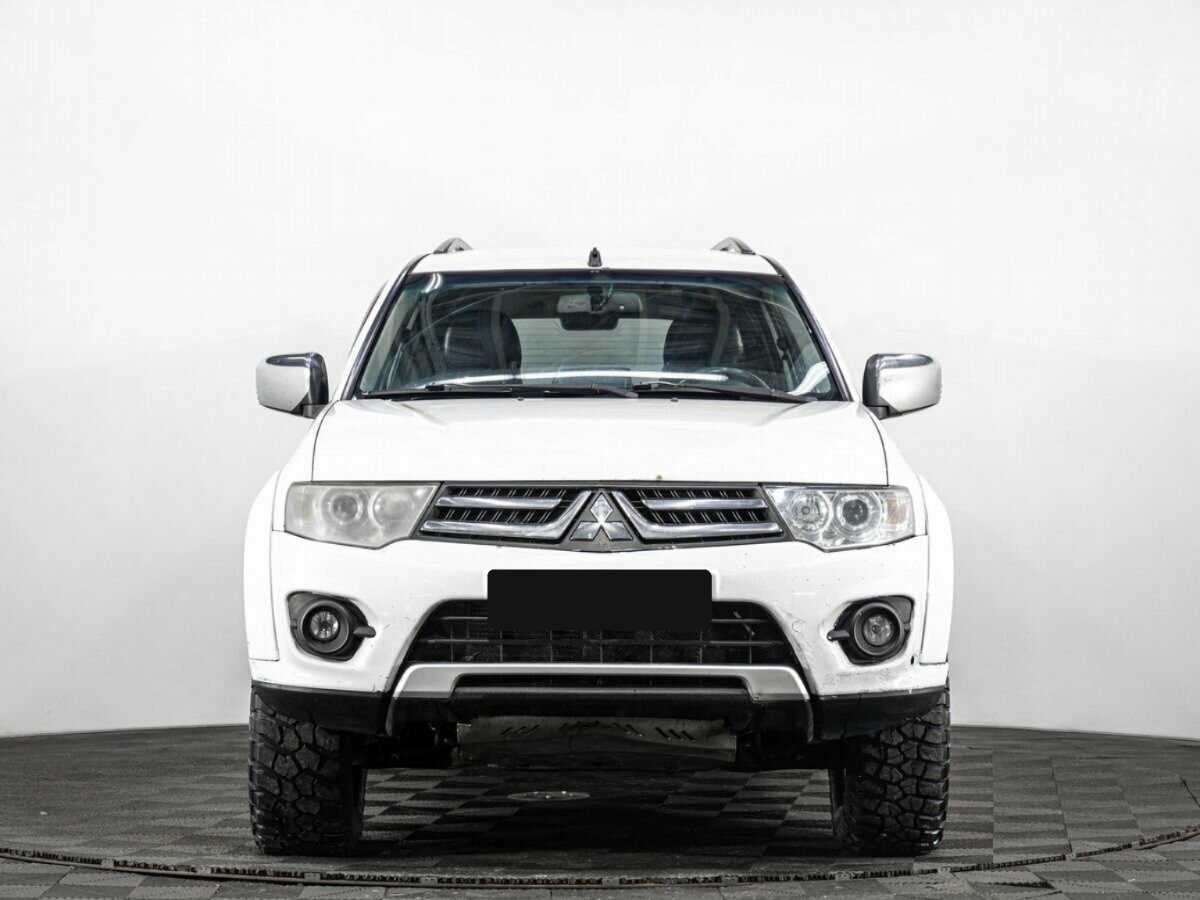 Mitsubishi Pajero Sport б/у, 2014, Автоматическая. Фото: #1