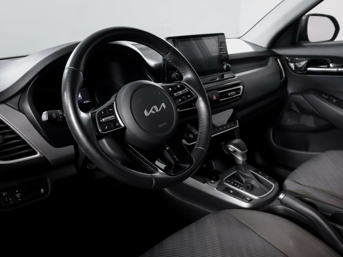 Kia Seltos б/у, 2022, Автоматическая. Фото: #11
