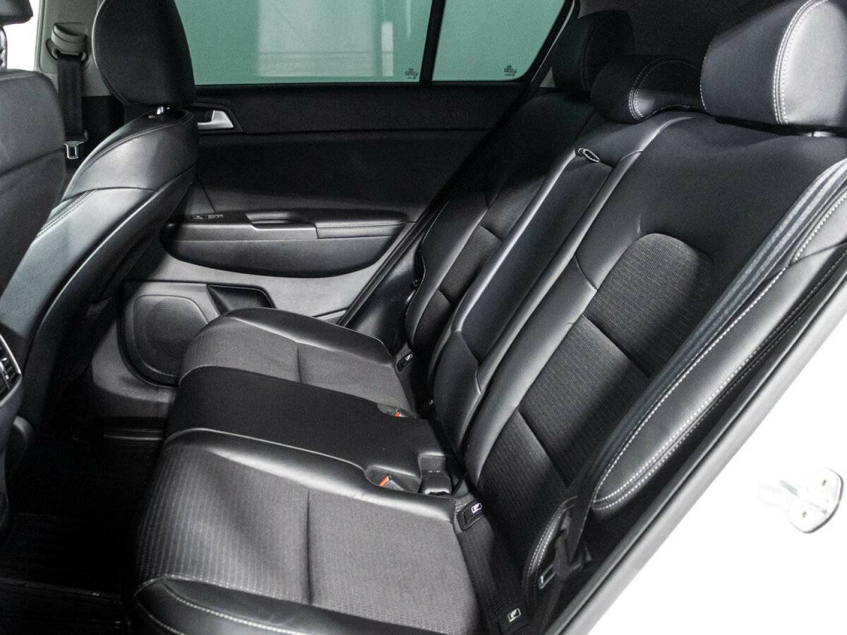 Kia Sportage б/у, 2017, Автоматическая. Фото: #9