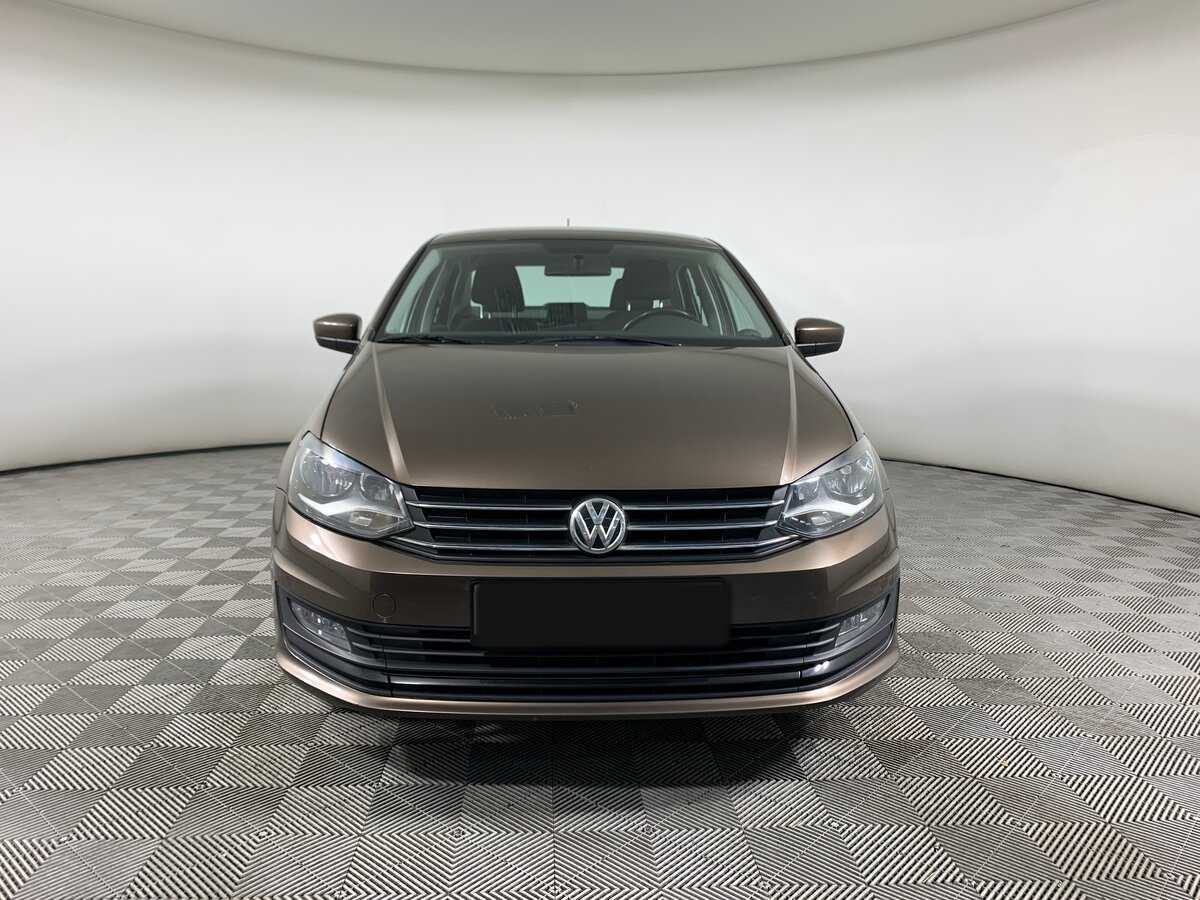 Volkswagen Polo б/у, 2016, Механическая. Фото: #1