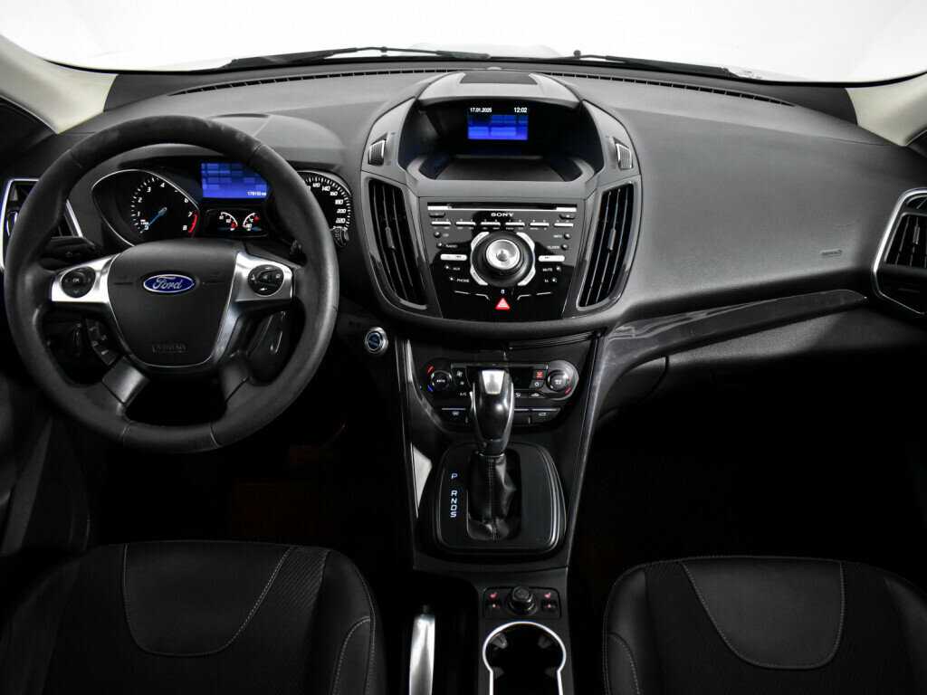 Ford Kuga б/у, 2013, Автоматическая. Фото: #13