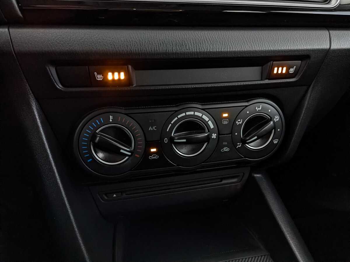 Mazda 3 б/у, 2014, Автоматическая. Фото: #20