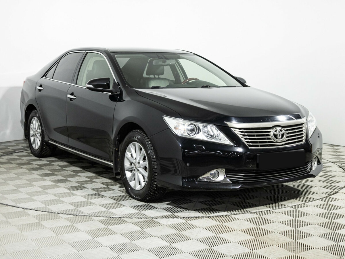Toyota Camry б/у, 2012, Автоматическая. Фото: #2