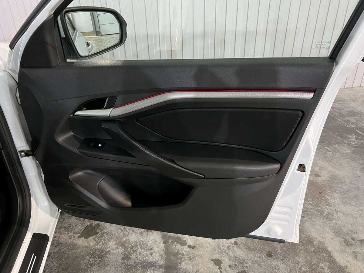 Lada (ВАЗ) Vesta б/у, 2020, Механическая. Фото: #14