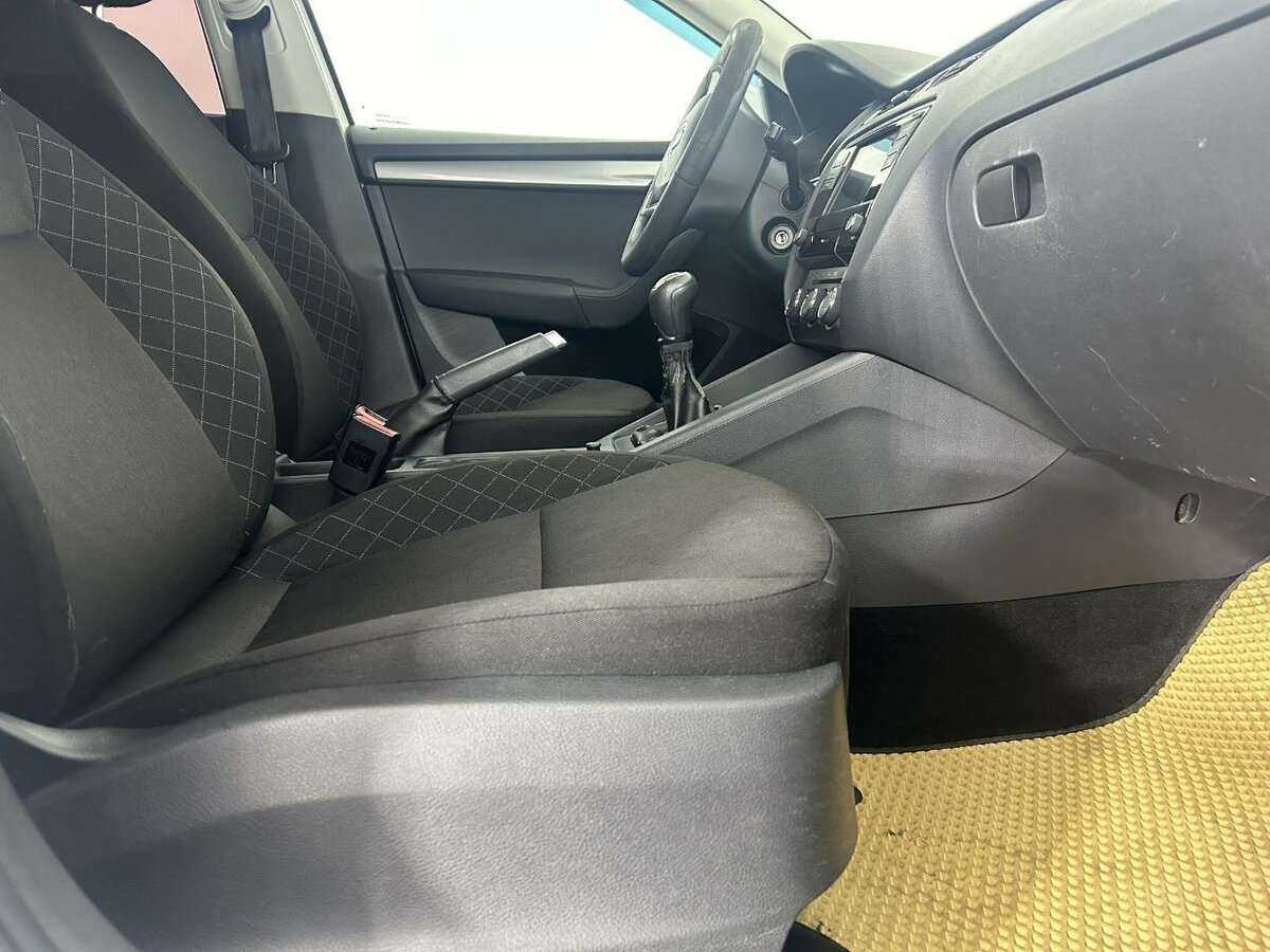 Skoda Octavia б/у, 2018, Механическая. Фото: #13