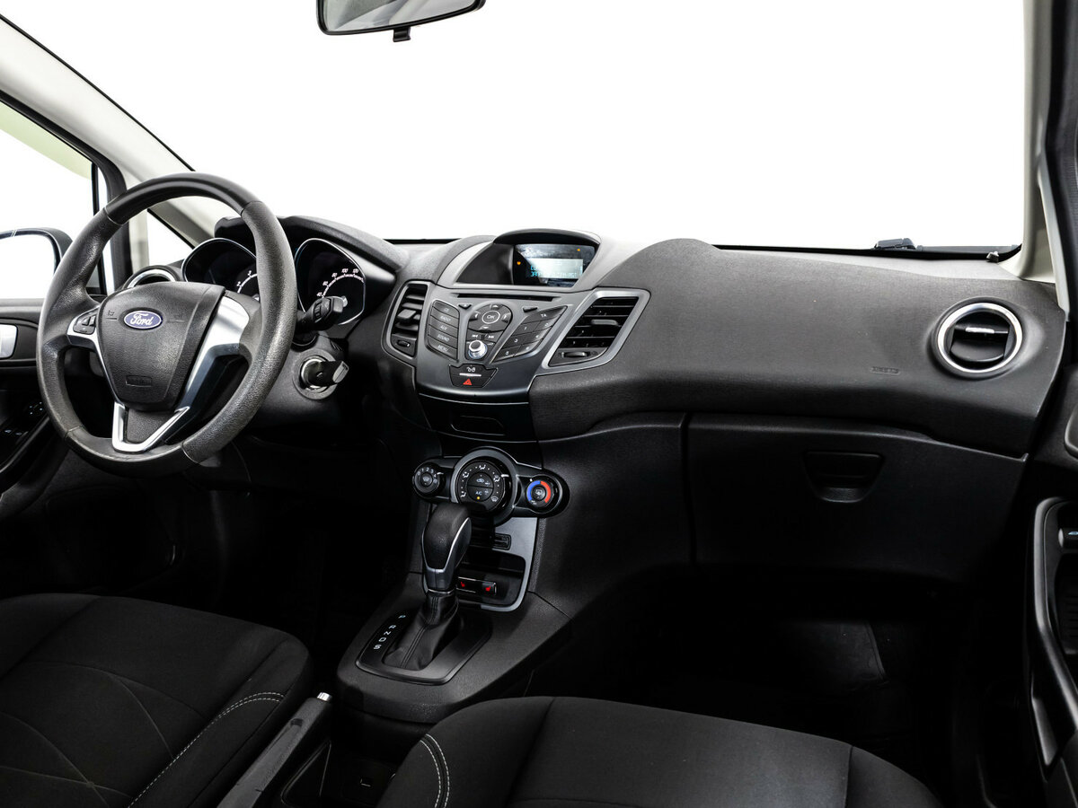 Ford Fiesta б/у, 2016, Роботизированная. Фото: #6