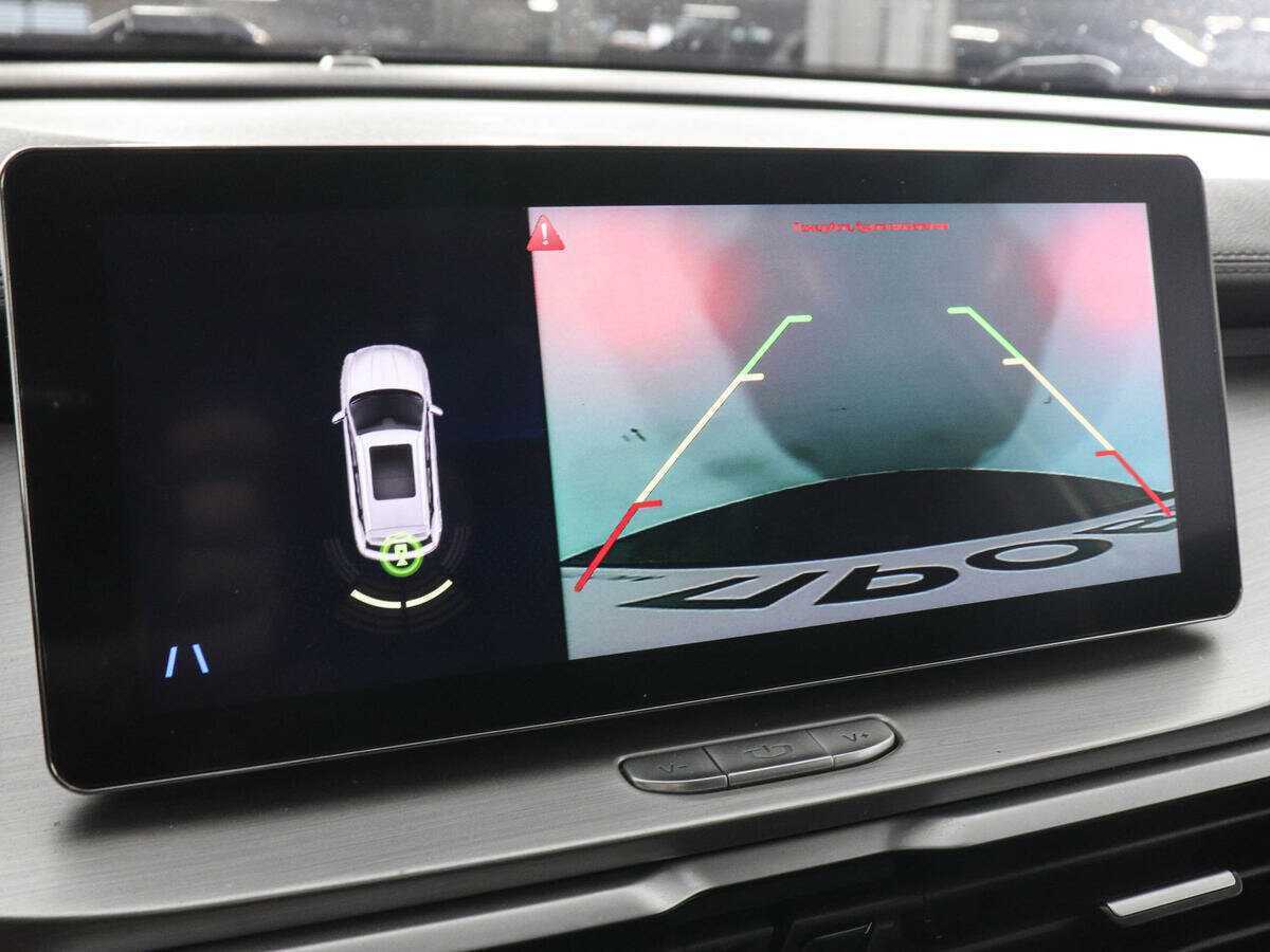 Geely Coolray б/у, 2021, Роботизированная. Фото: #12