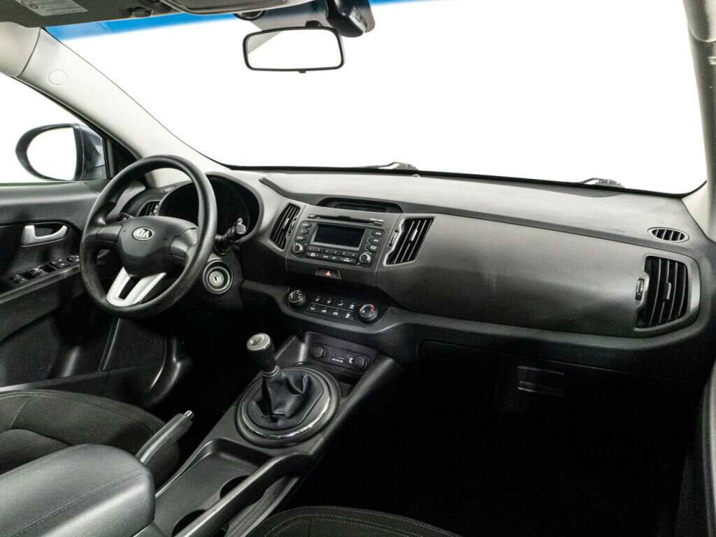 Kia Sportage б/у, 2013, Механическая. Фото: #8