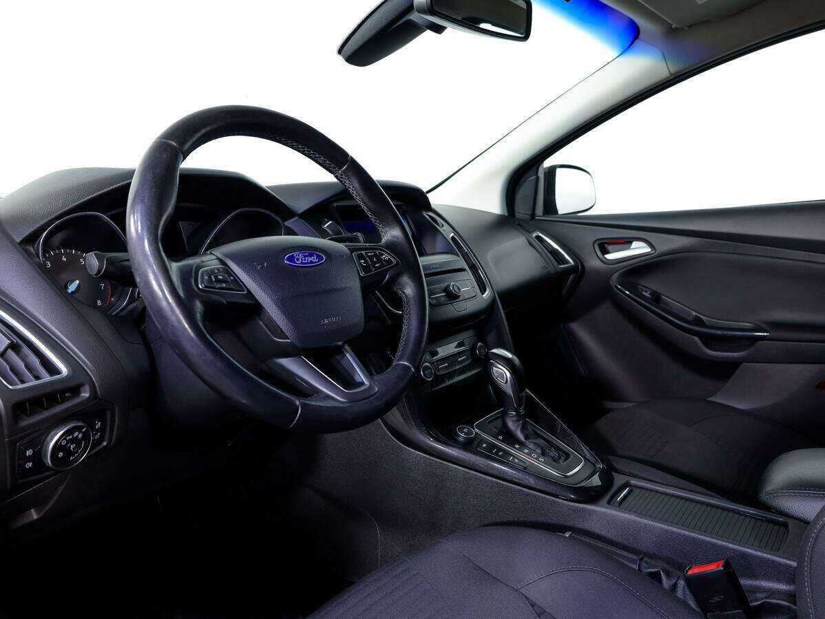 Ford Focus б/у, 2018, Автоматическая. Фото: #9