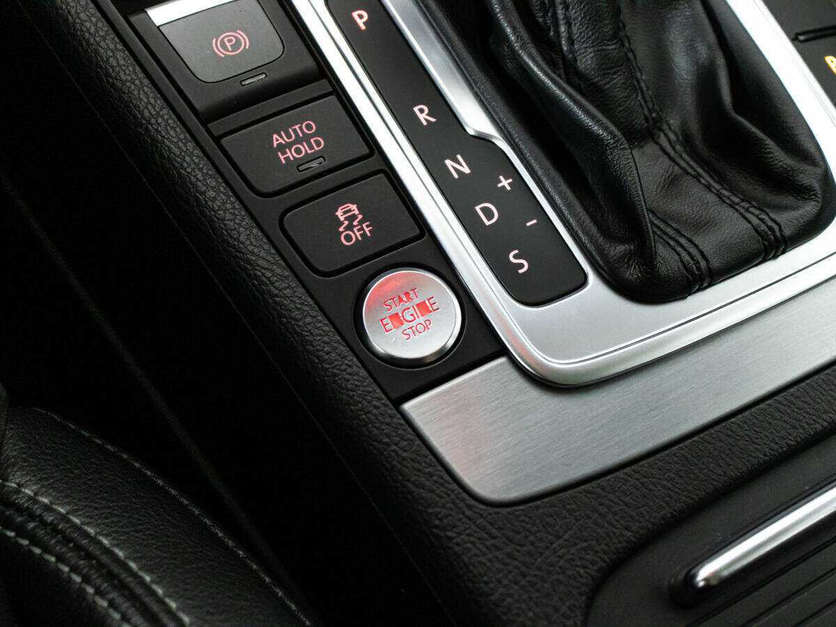 Volkswagen Passat CC б/у, 2013, Роботизированная. Фото: #16