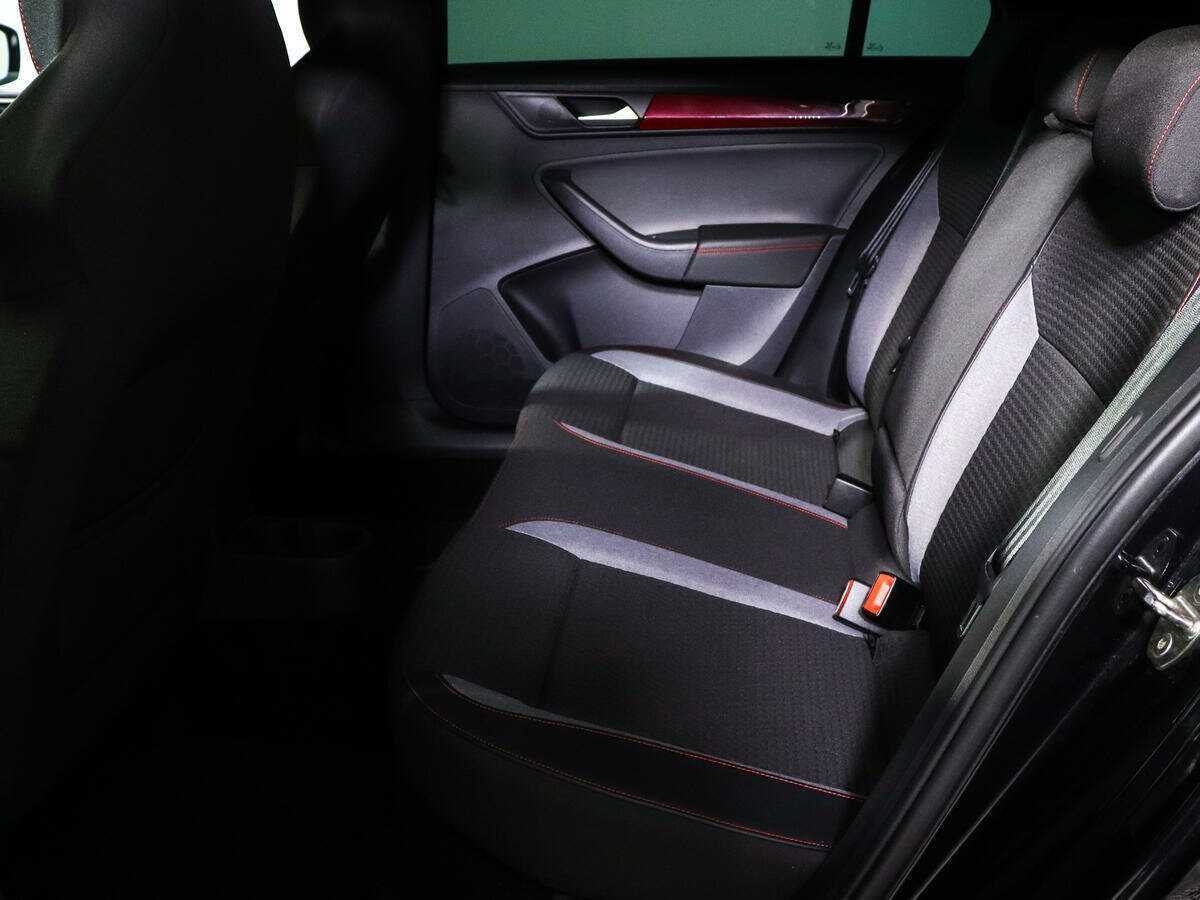 Volkswagen Polo б/у, 2021, Автоматическая. Фото: #9