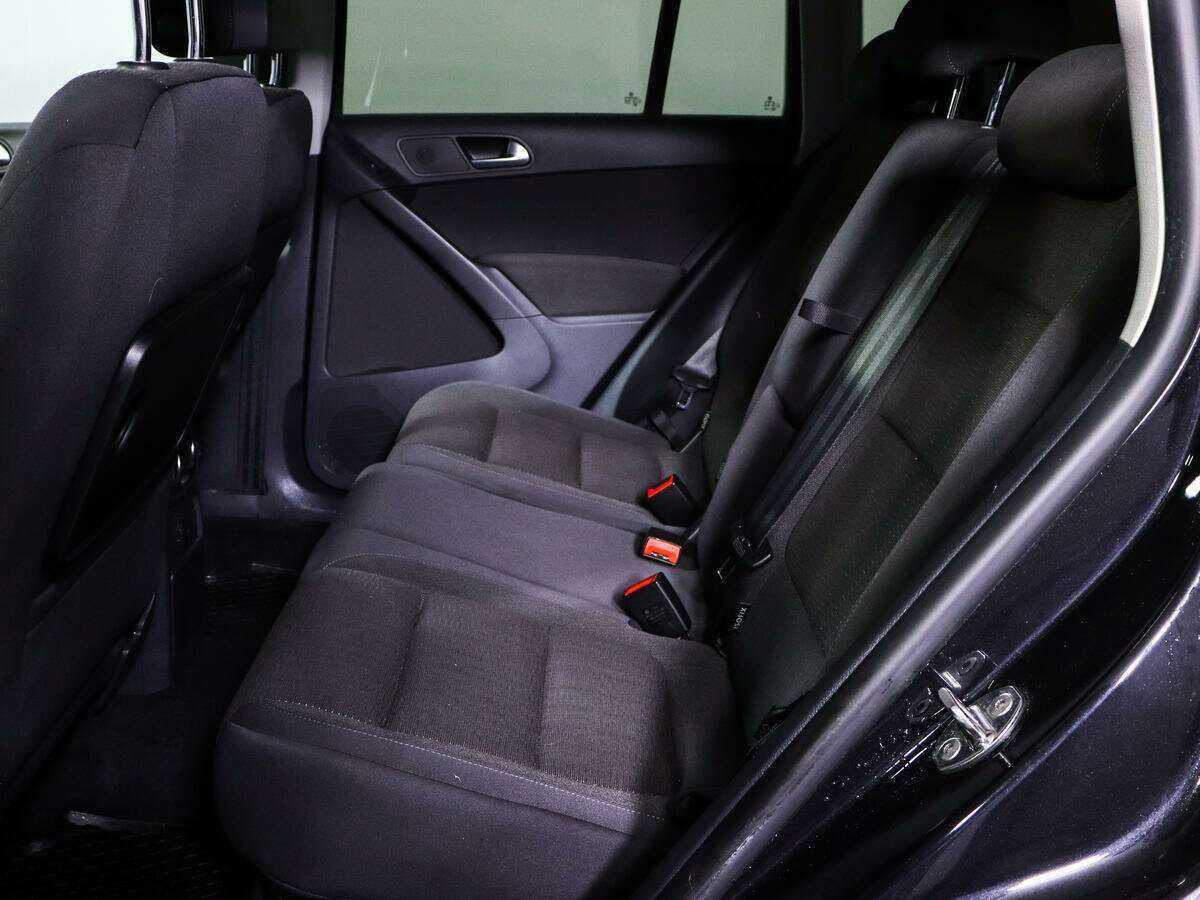 Volkswagen Tiguan б/у, 2012, Автоматическая. Фото: #9