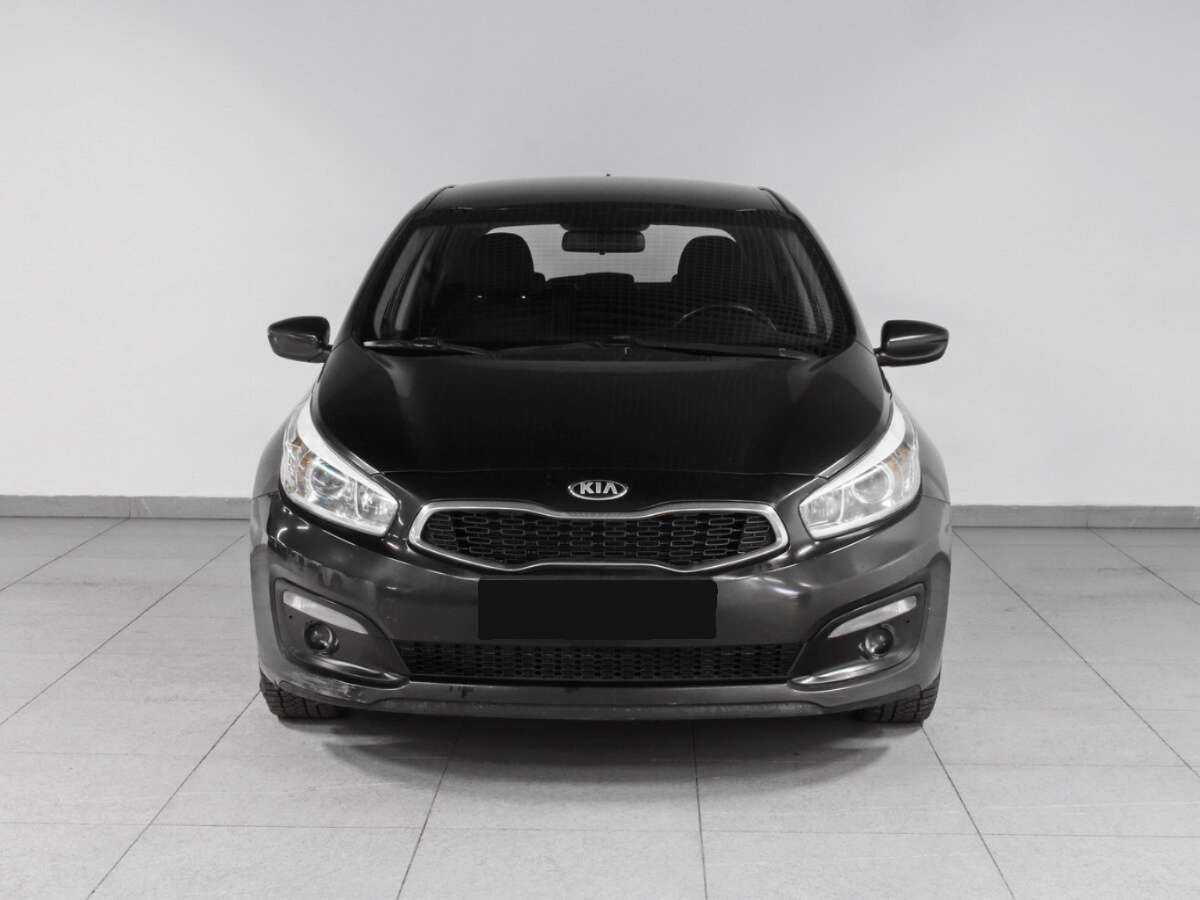 Kia Ceed б/у, 2017, Автоматическая. Фото: #1
