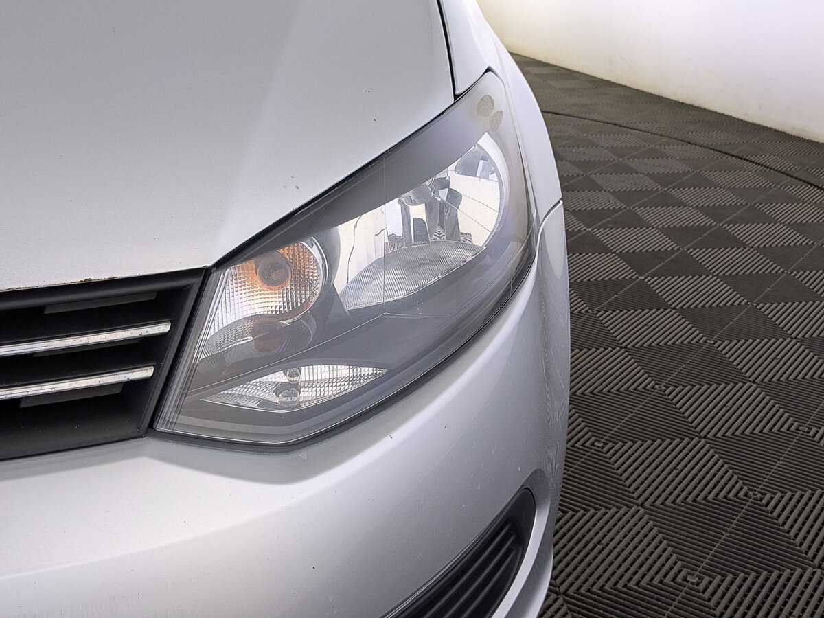 Volkswagen Polo б/у, 2015, Автоматическая. Фото: #10