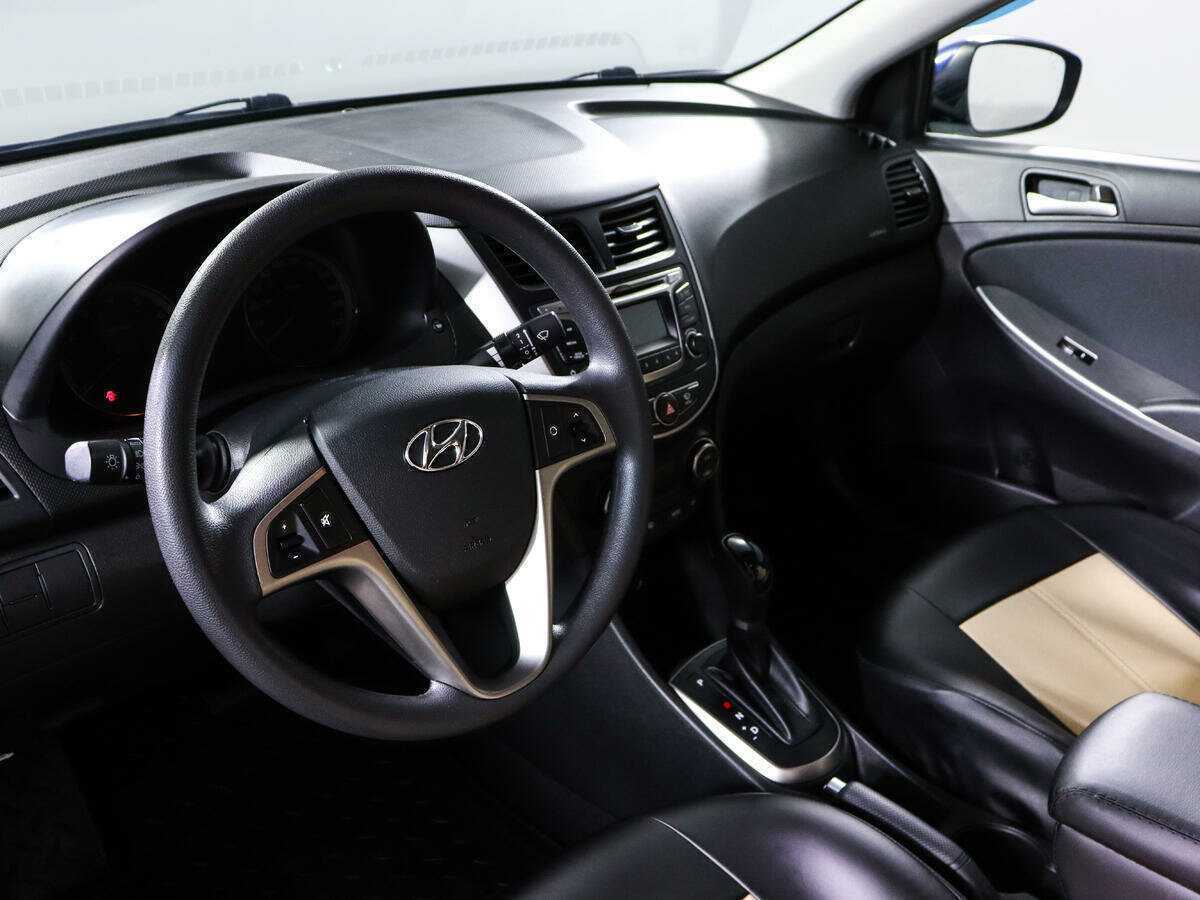 Hyundai Solaris б/у, 2016, Автоматическая. Фото: #11