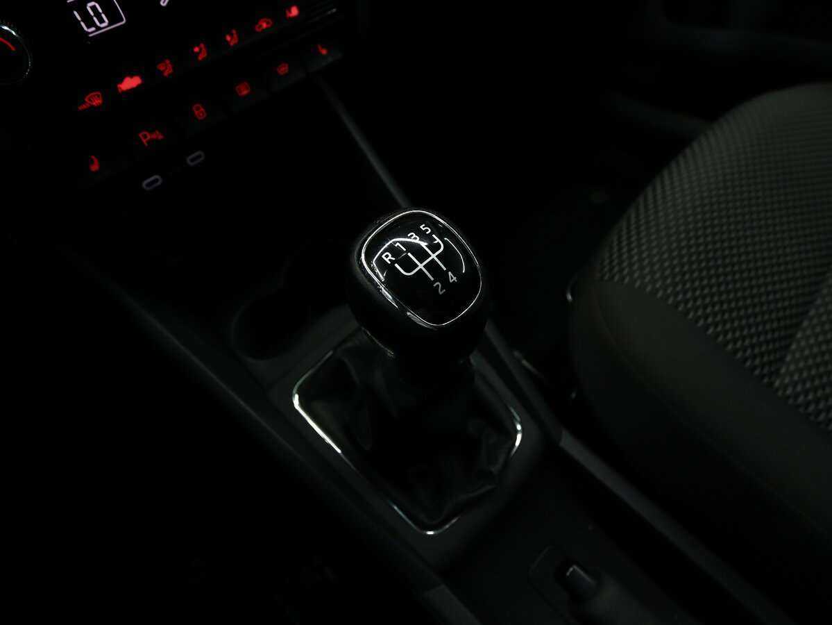 Volkswagen Polo б/у, 2020, Механическая. Фото: #19