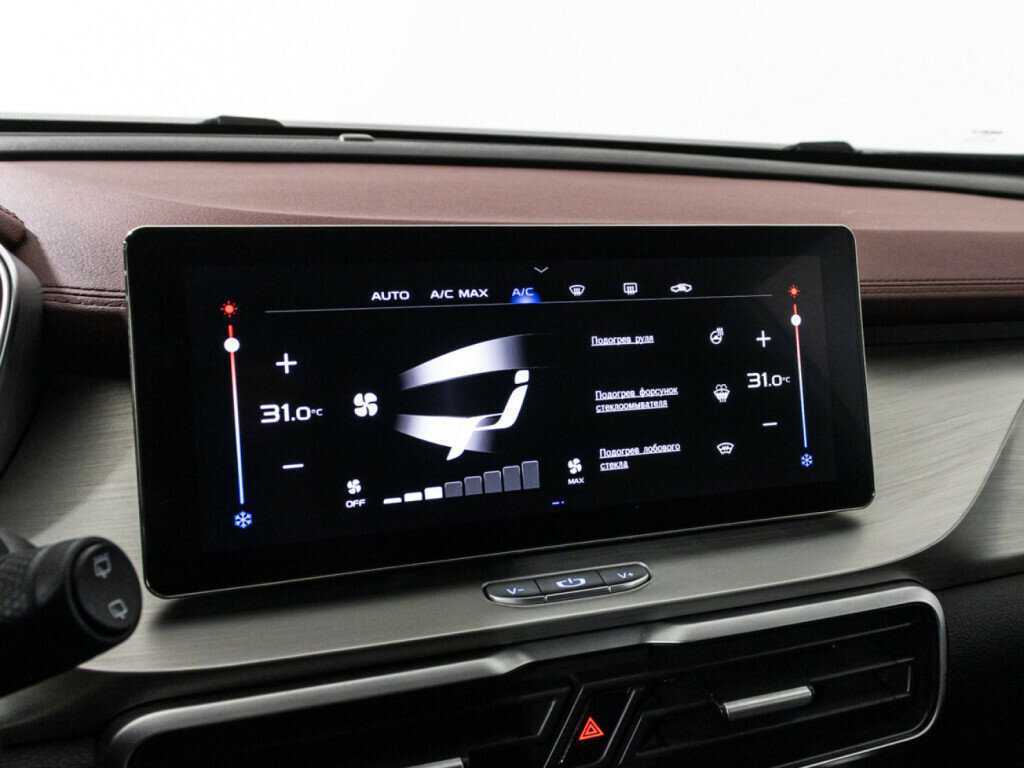 Geely Coolray б/у, 2021, Роботизированная. Фото: #15