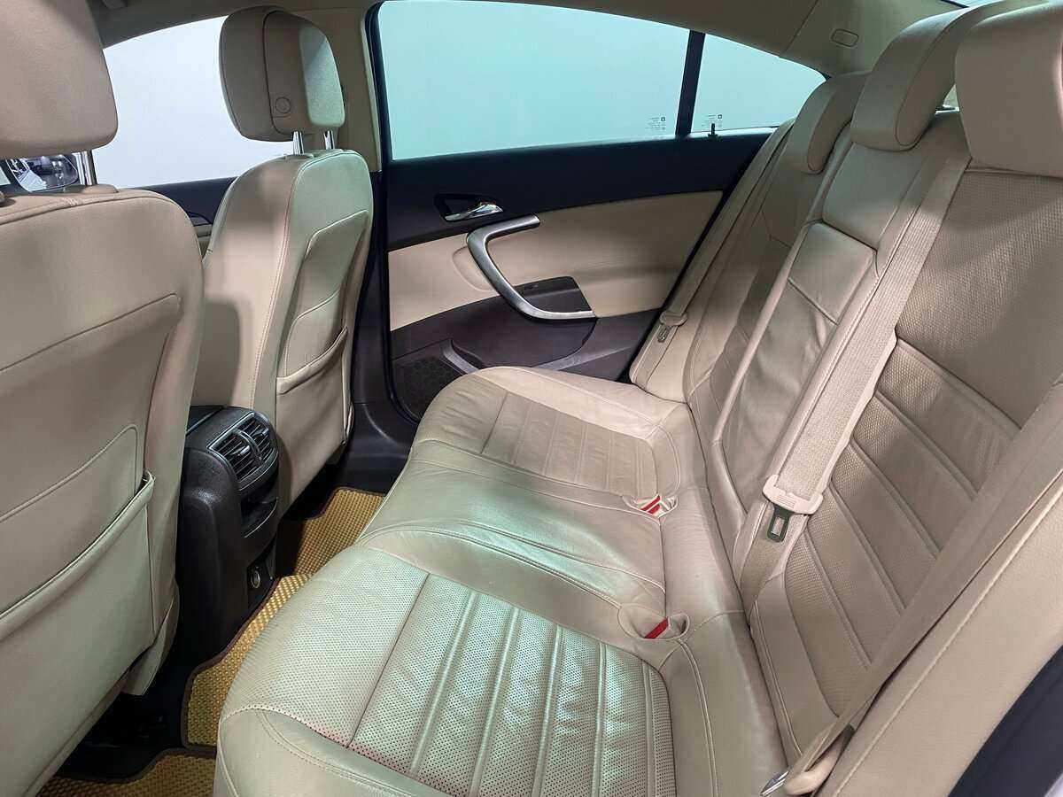 Opel Insignia б/у, 2013, Автоматическая. Фото: #8