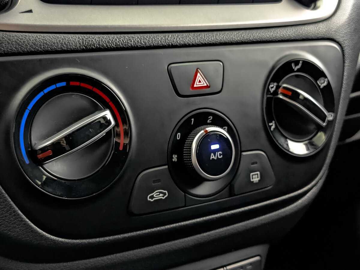 Hyundai Solaris б/у, 2022, Автоматическая. Фото: #16