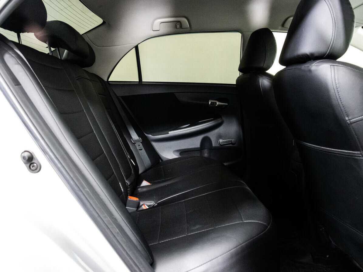 Toyota Corolla б/у, 2012, Автоматическая. Фото: #14