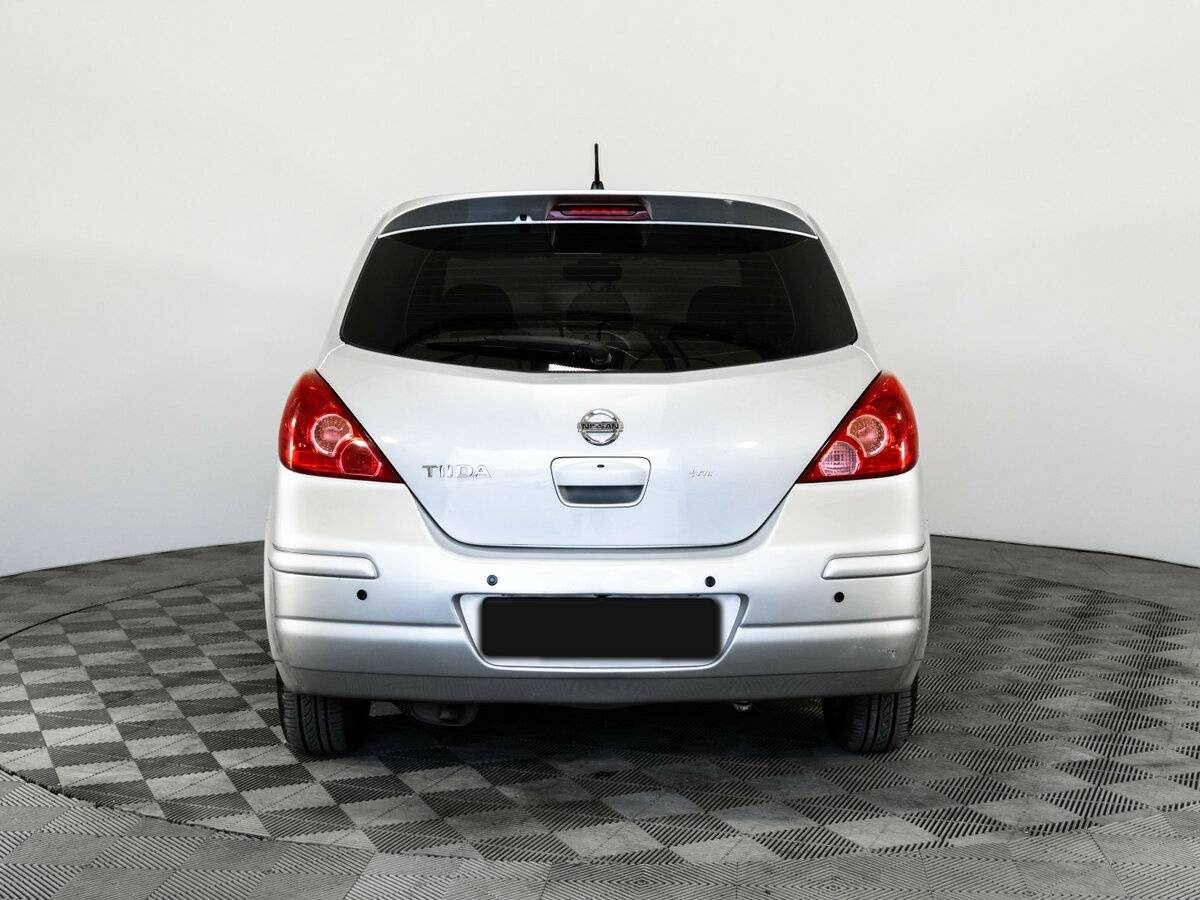 Nissan Tiida б/у, 2013, Автоматическая. Фото: #4
