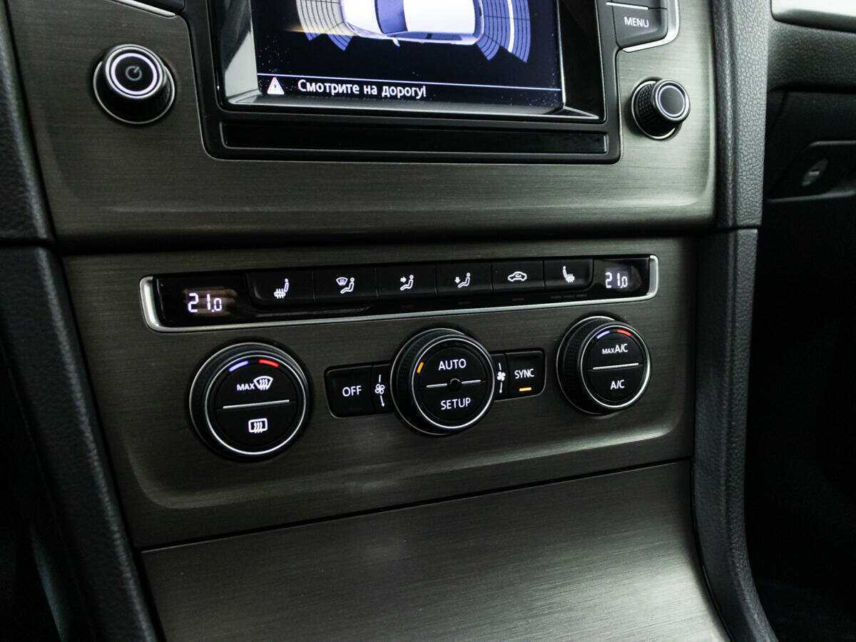 Volkswagen Golf б/у, 2012, Роботизированная. Фото: #16