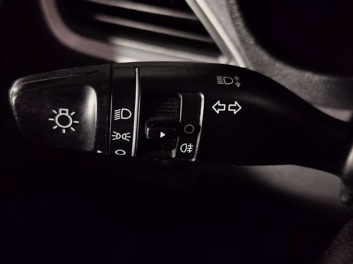 Hyundai Solaris б/у, 2018, Автоматическая. Фото: #16