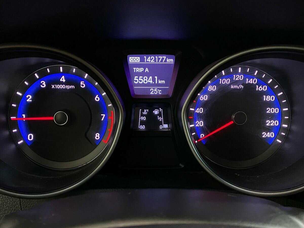 Hyundai i30 б/у, 2013, Механическая. Фото: #11